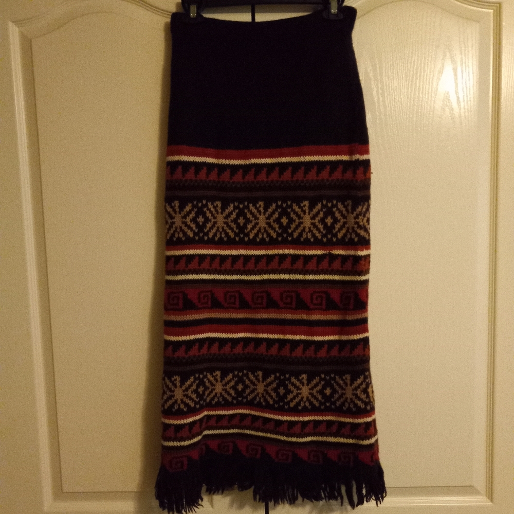 Peruvian Connection wool skirt size medium